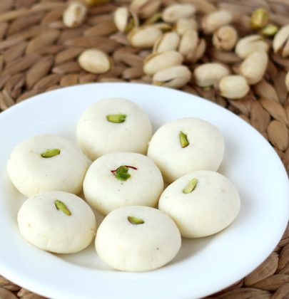 12 Durga Puja Delicacies you can’t Afford to Miss
