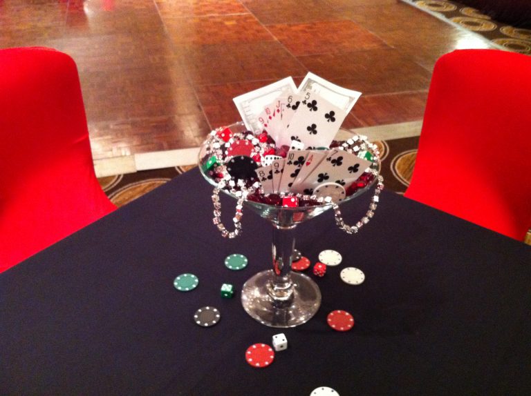 7 Fun Ideas to host the best Diwali Cards Party Cookifi